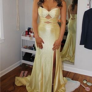 Sherri Hill Glittering Yellow Prom Gown